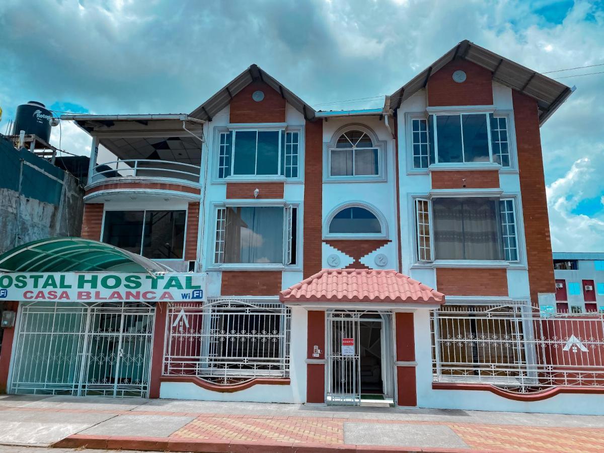 Hostal Casa Blanca Puerto Francisco de Orellana Bagian luar foto