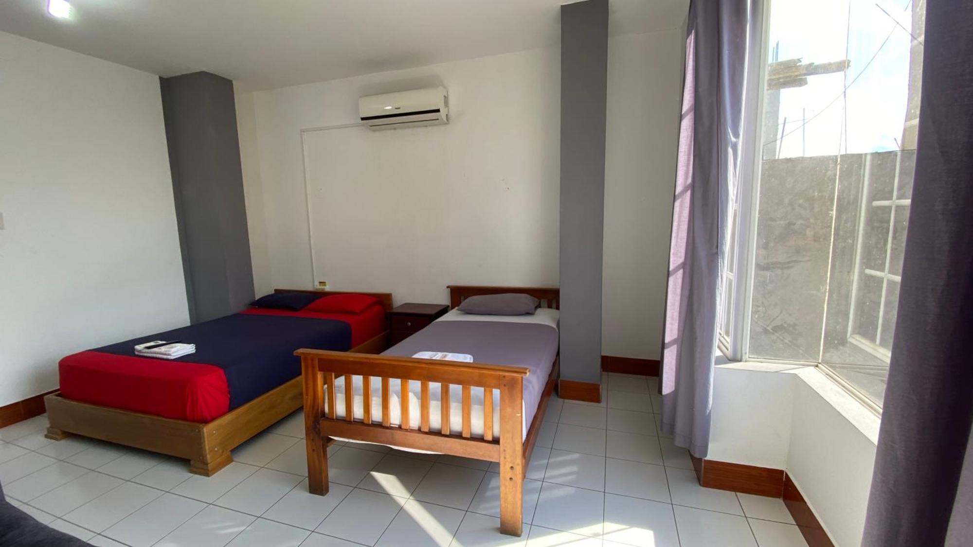 Hostal Casa Blanca Puerto Francisco de Orellana Bagian luar foto